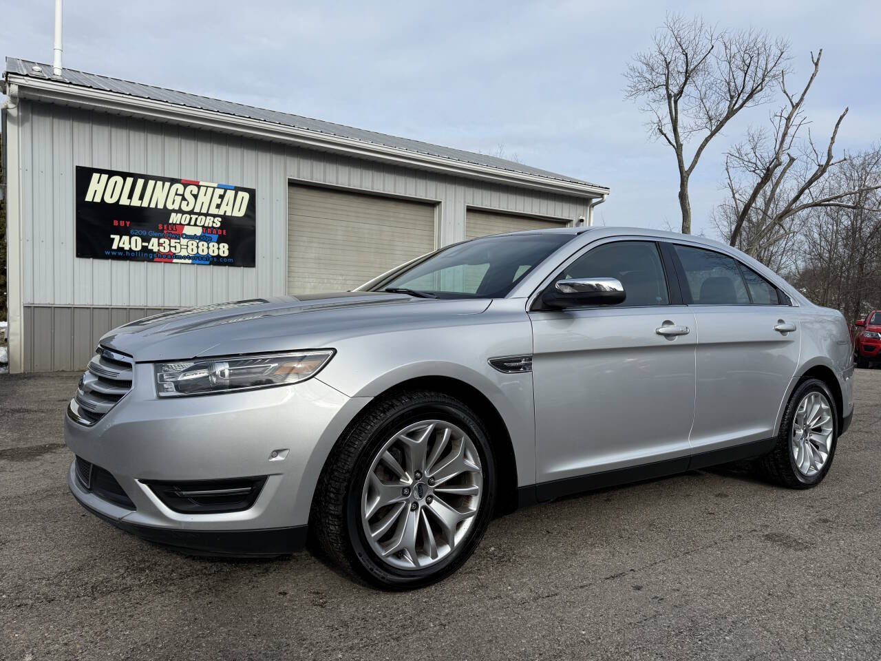 2017 FORD Taurus