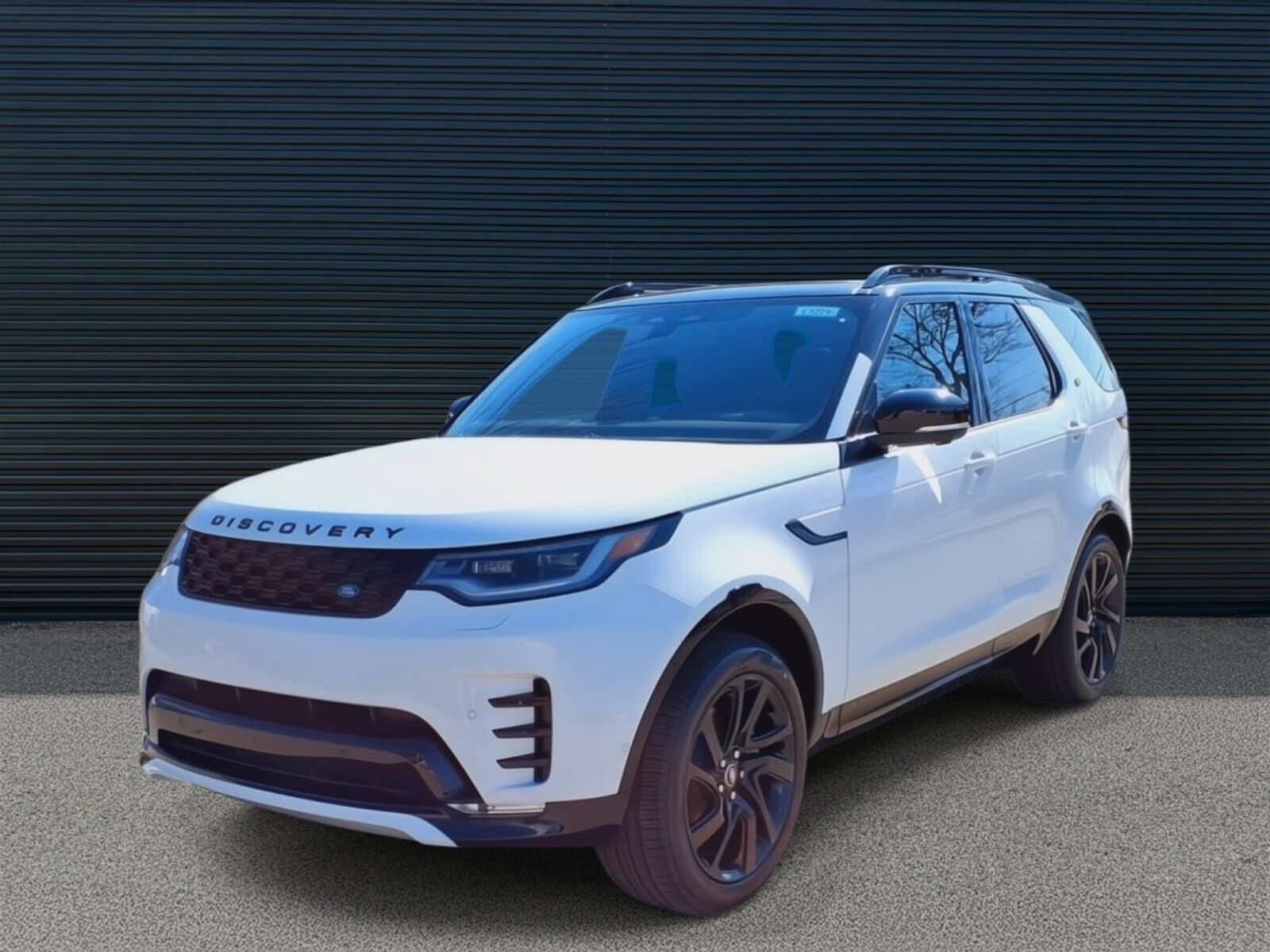 2025 LAND ROVER Discovery
