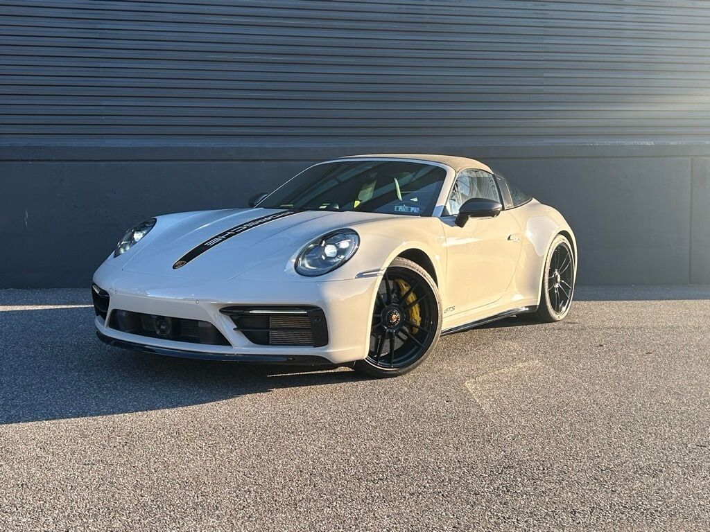2022 PORSCHE 911
