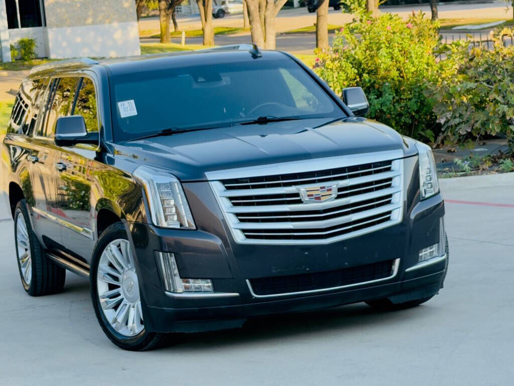 2016 CADILLAC Escalade