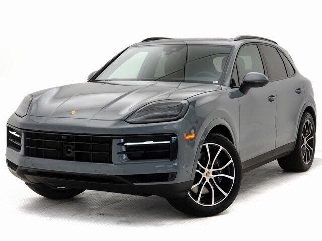 2025 PORSCHE Cayenne