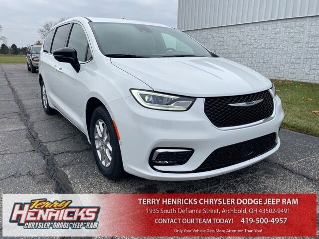 2026 CHRYSLER Pacifica