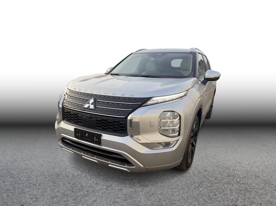 2025 MITSUBISHI Outlander