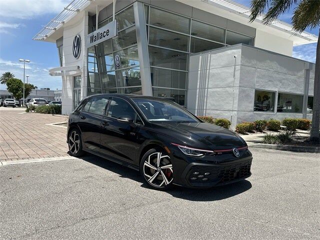 2025 VOLKSWAGEN Golf GTI