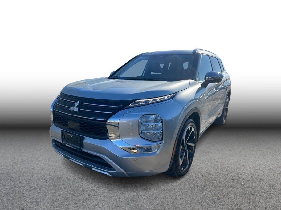 2025 MITSUBISHI Outlander