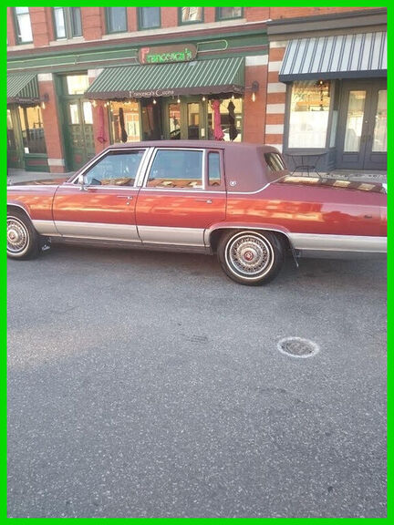 Cadillac Brougham