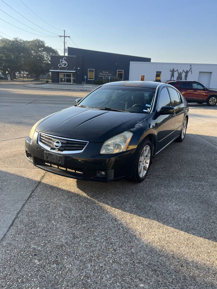 Nissan Maxima