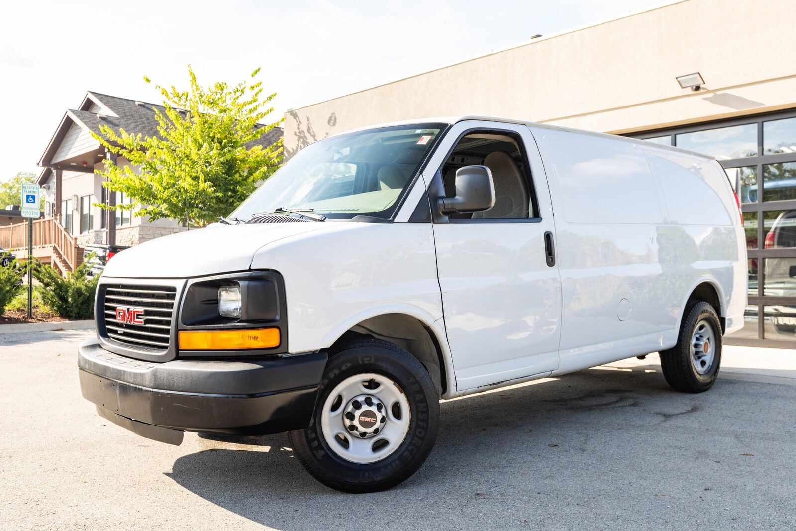 GMC Savana