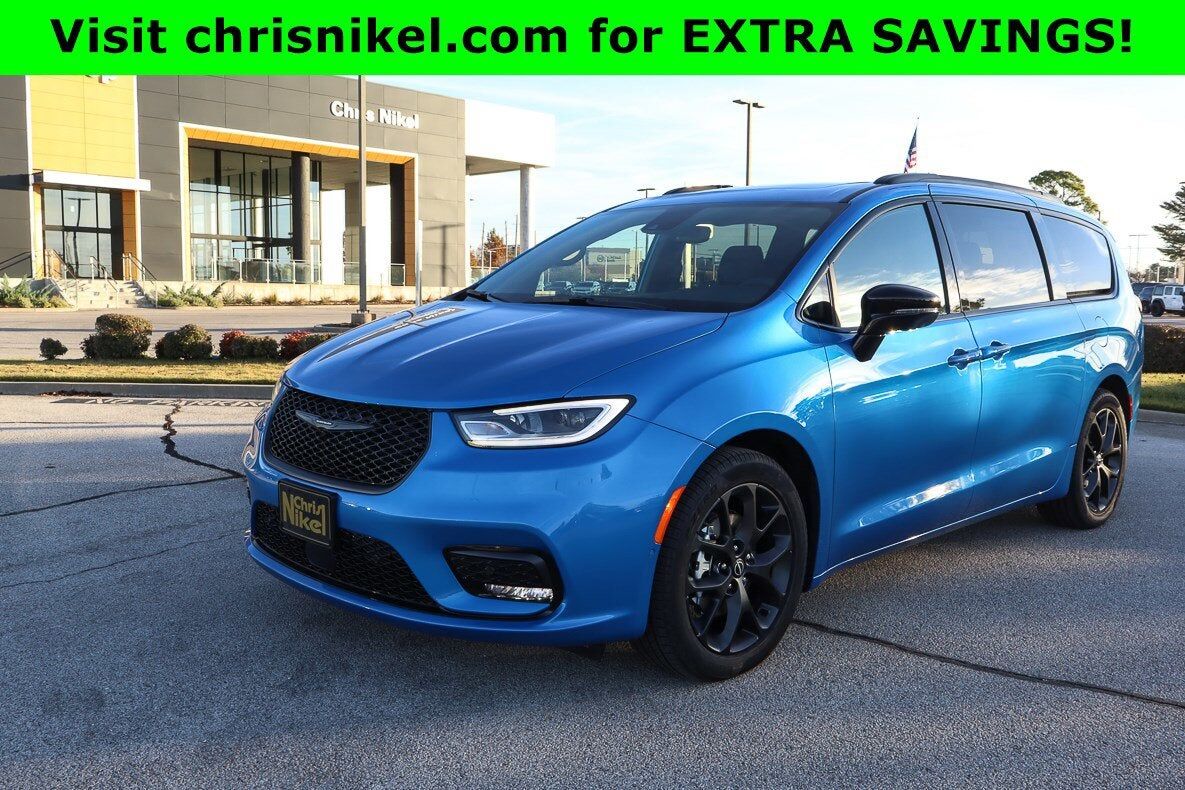 2026 CHRYSLER Pacifica