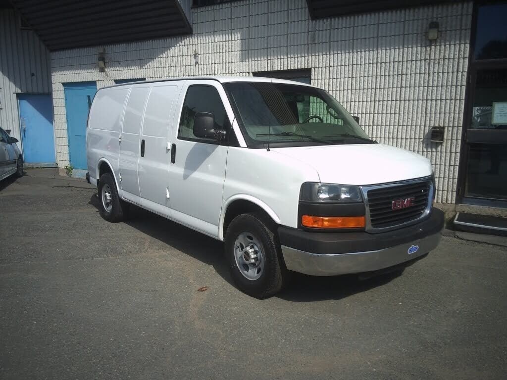 GMC Savana