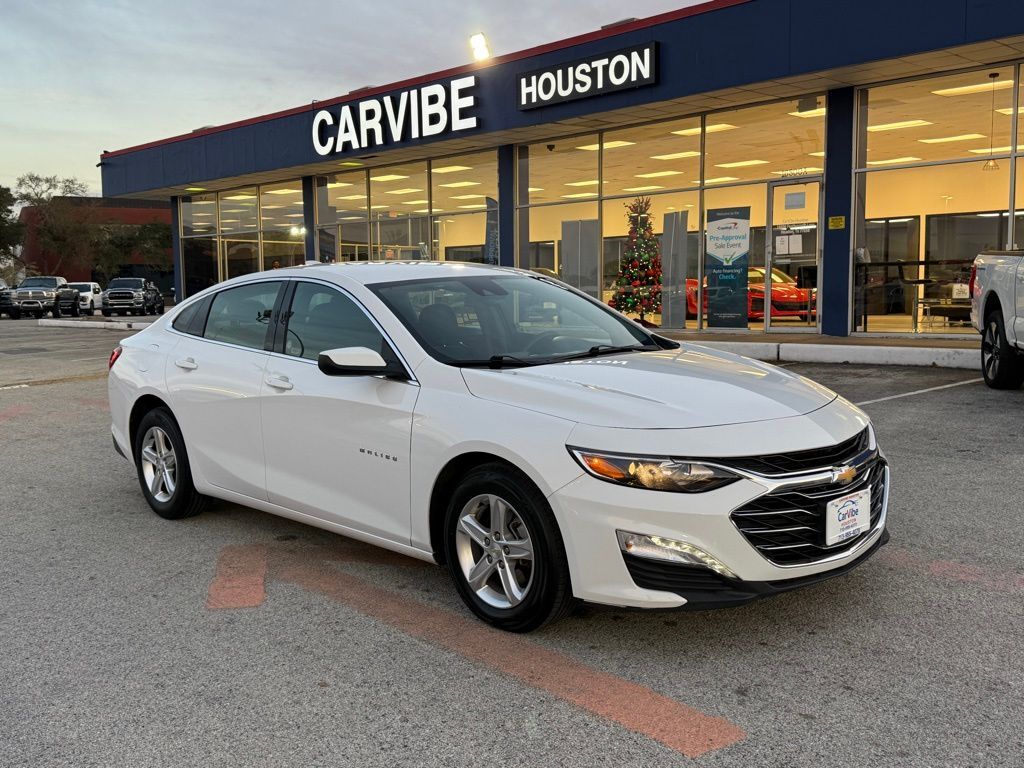 2024 CHEVROLET Malibu