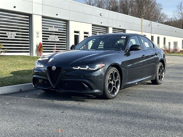 2025 ALFA ROMEO Giulia