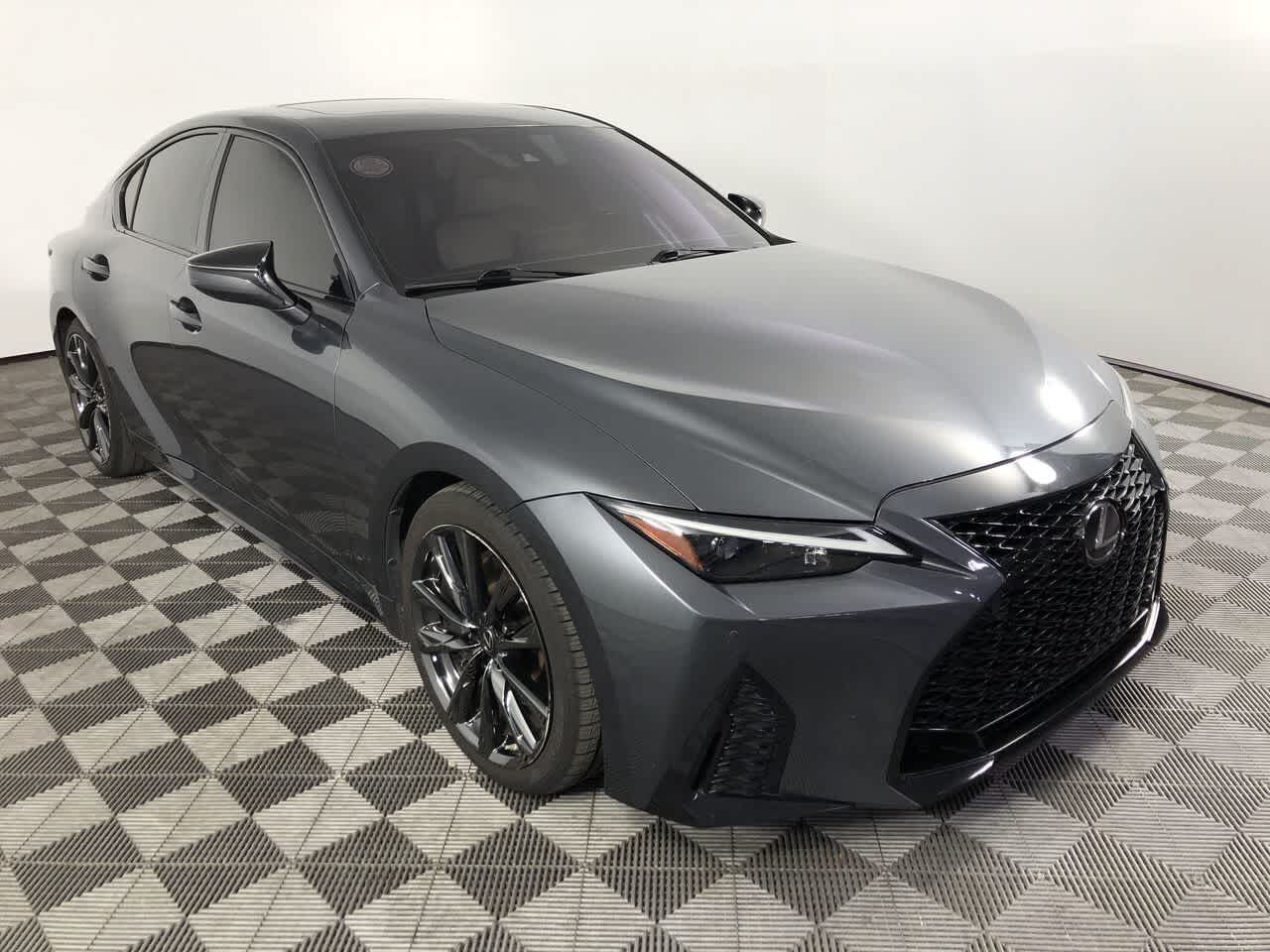 2021 LEXUS IS