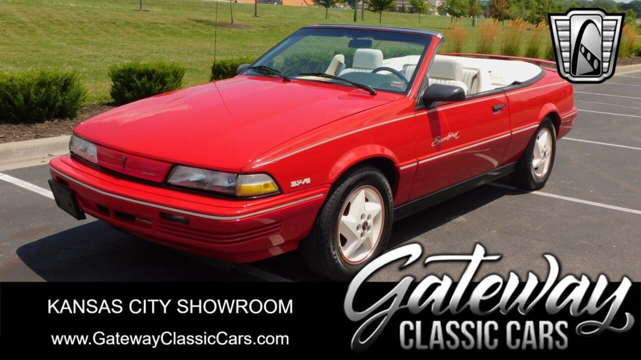 Pontiac Sunbird