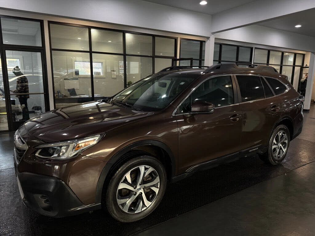 2021 SUBARU Outback