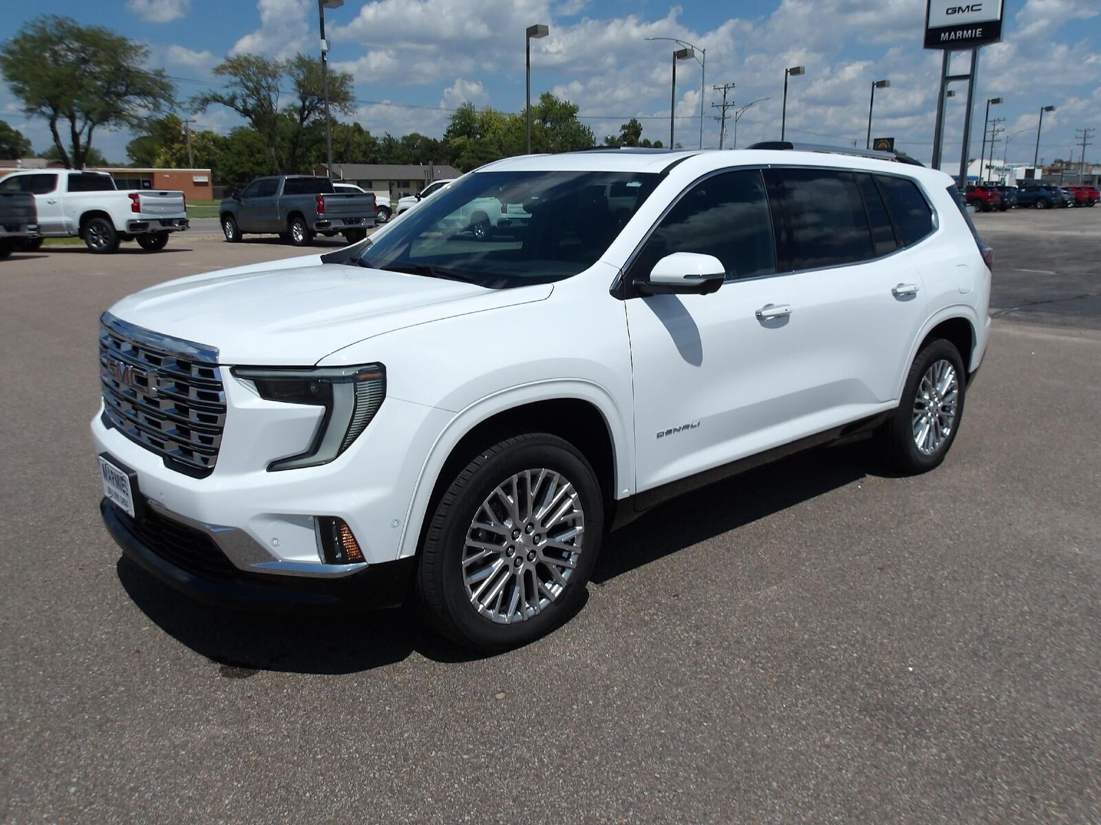 2026 GMC Acadia