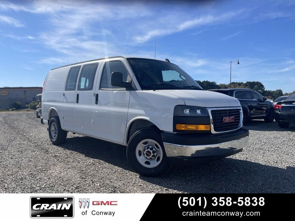 2025 GMC Savana