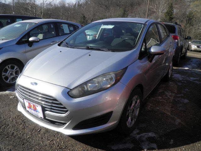 2015 FORD Fiesta