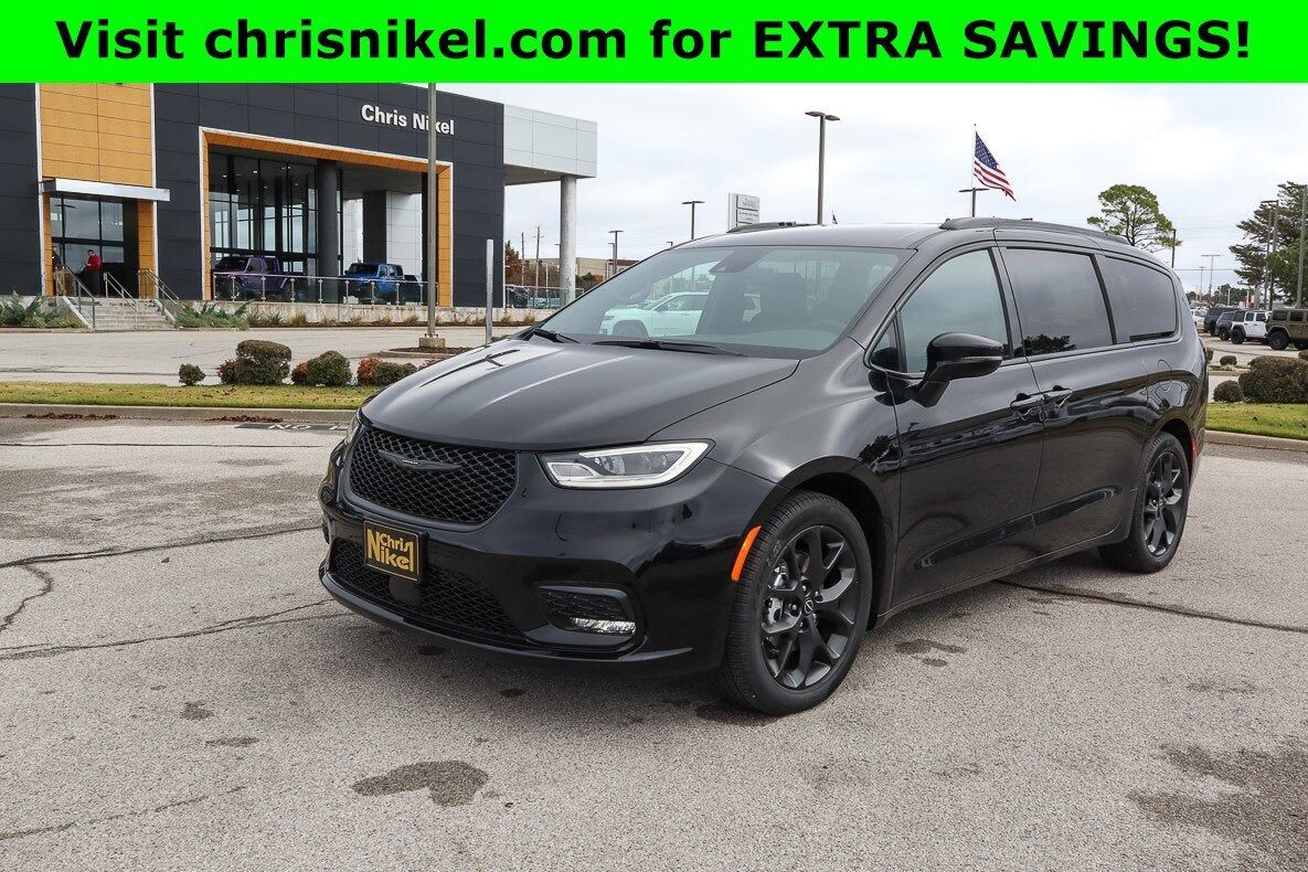 2026 CHRYSLER Pacifica