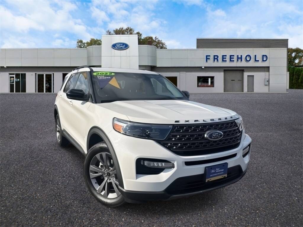 2022 FORD Explorer