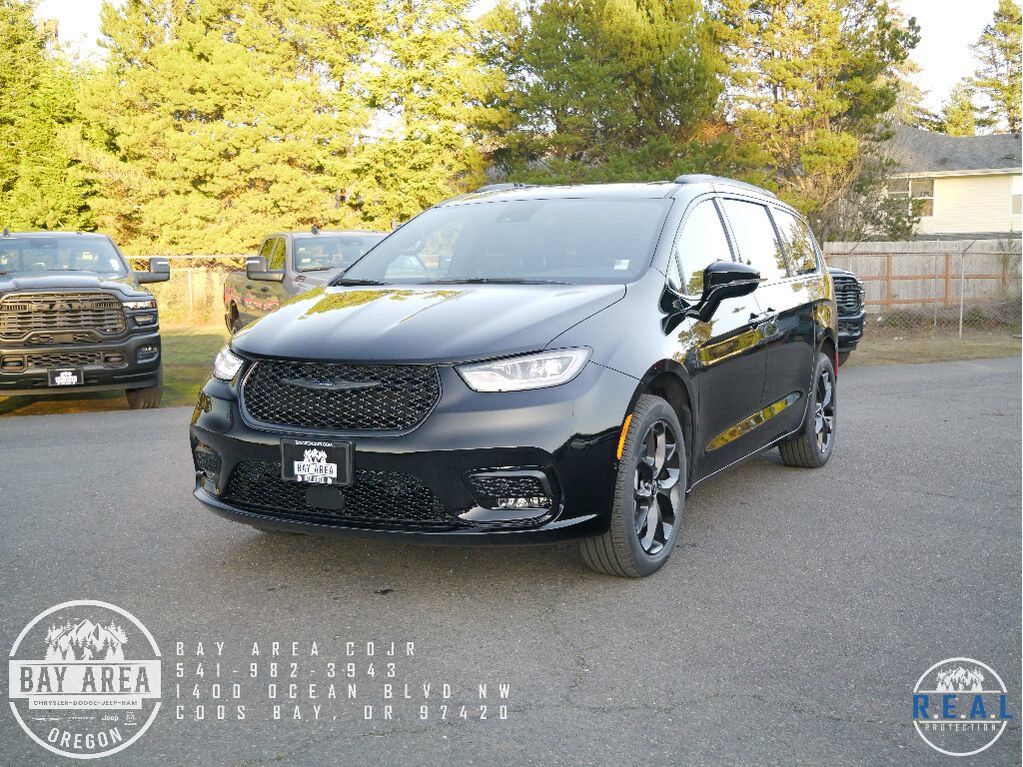 2026 CHRYSLER Pacifica