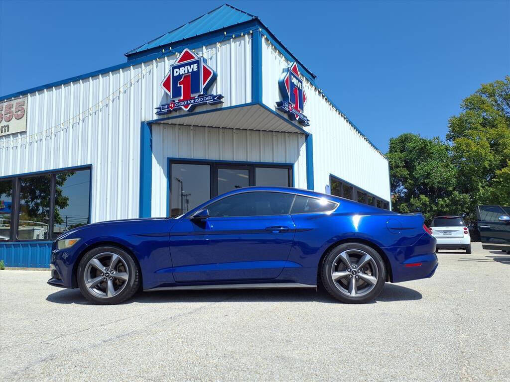 2015 FORD Mustang