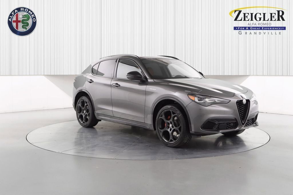 2025 ALFA ROMEO Stelvio