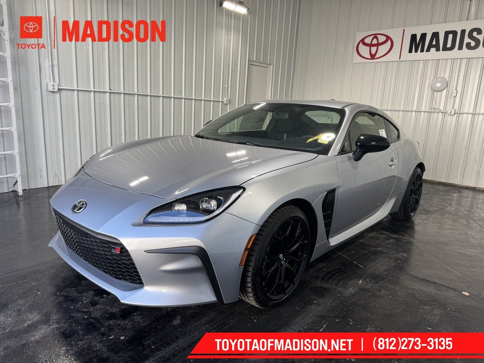 2025 TOYOTA GR86