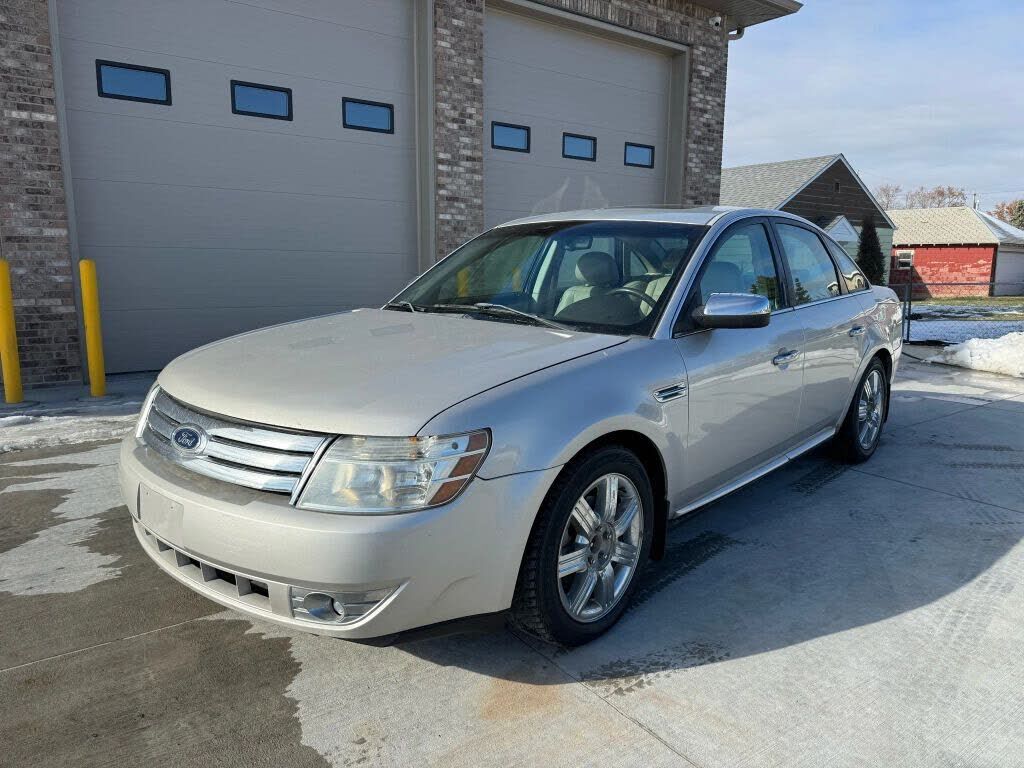 Ford Taurus