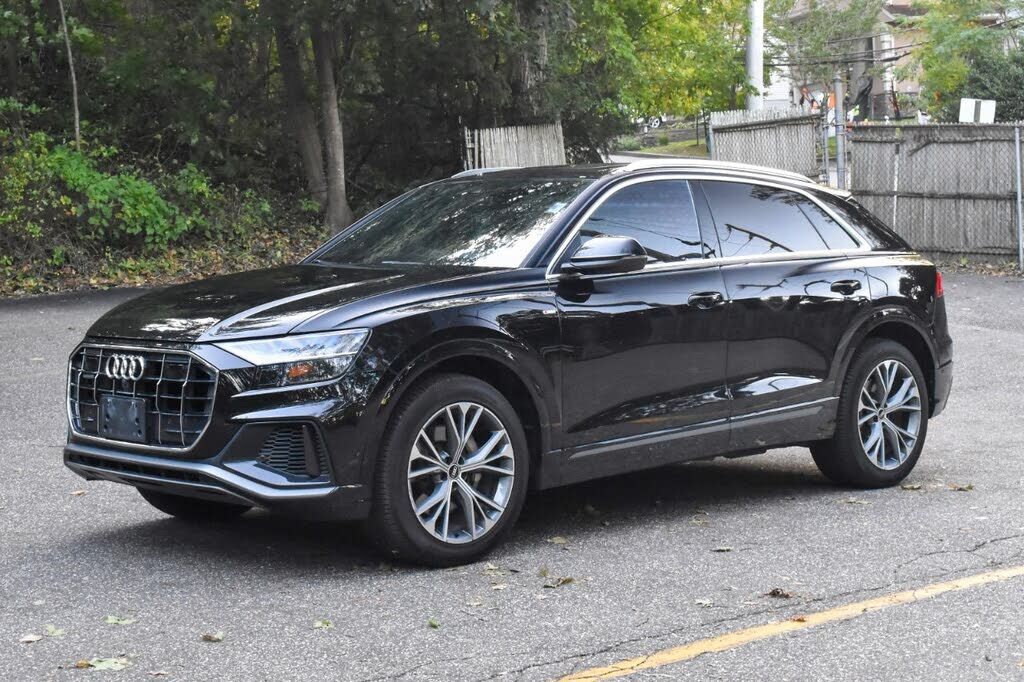 2021 Audi Q8