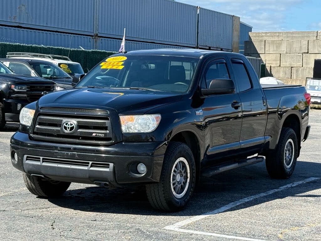 2013 TOYOTA Tundra