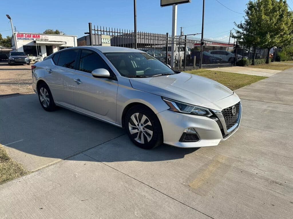 2020 NISSAN Altima