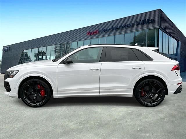 2026 Audi RS Q8