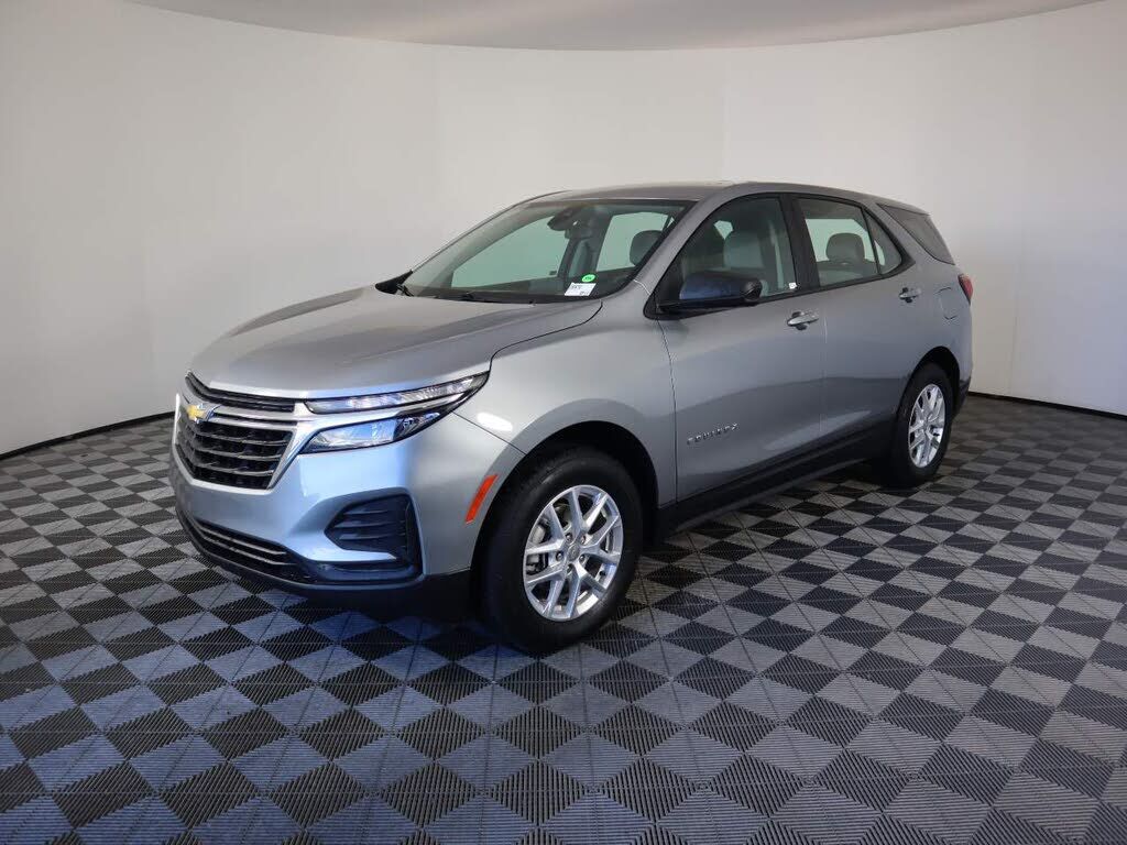 2024 CHEVROLET Equinox