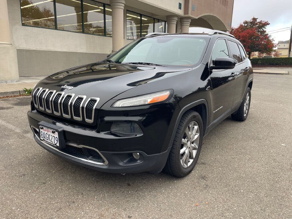 2018 JEEP Cherokee