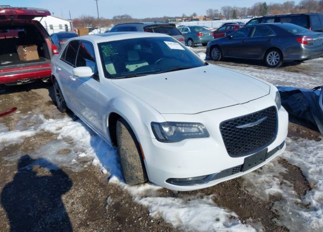 2017 CHRYSLER 300