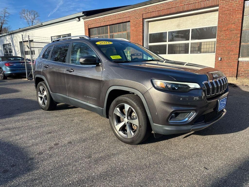 2021 JEEP Cherokee