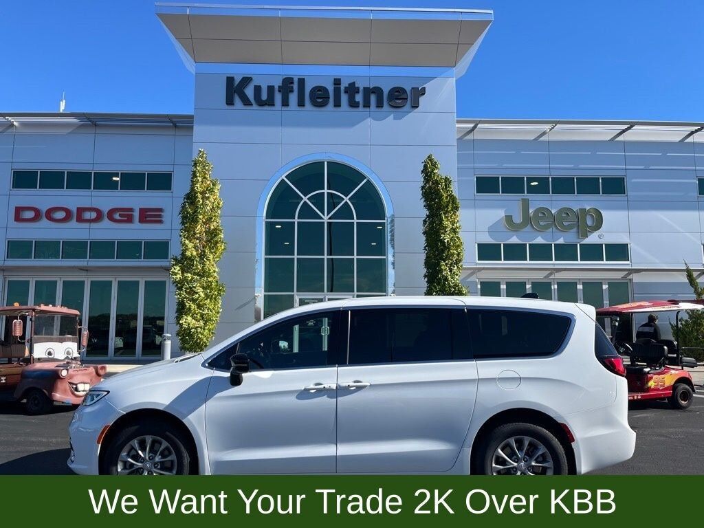 2026 CHRYSLER Pacifica