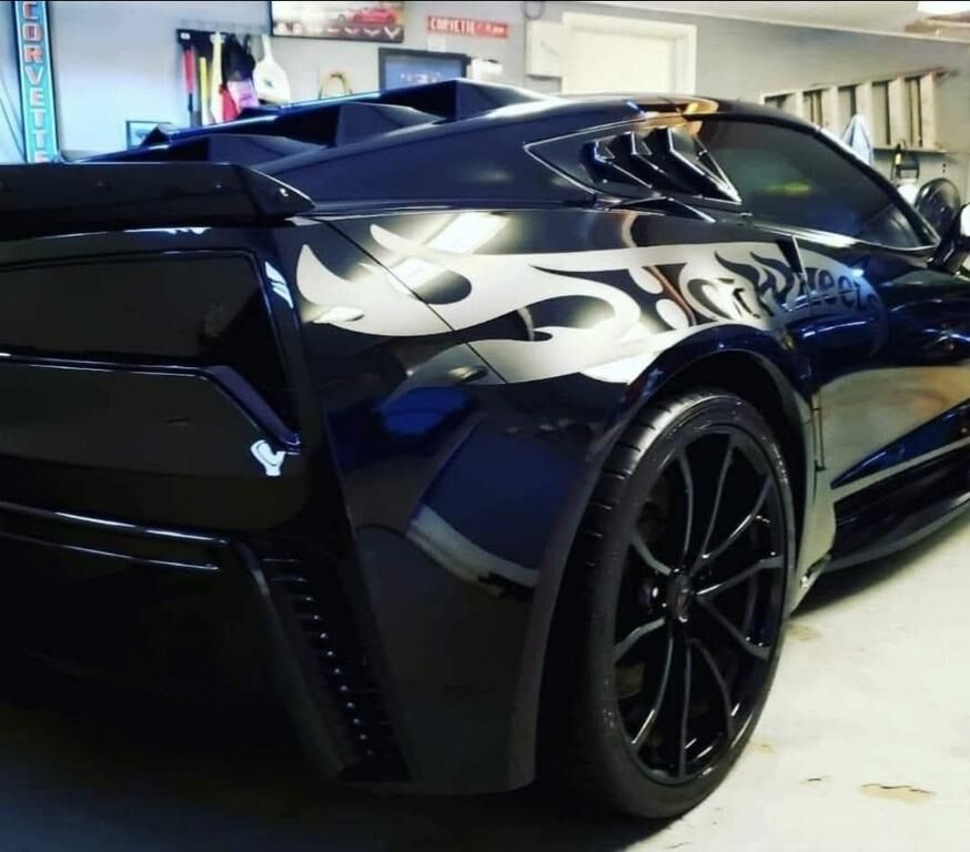 2017 CHEVROLET Corvette