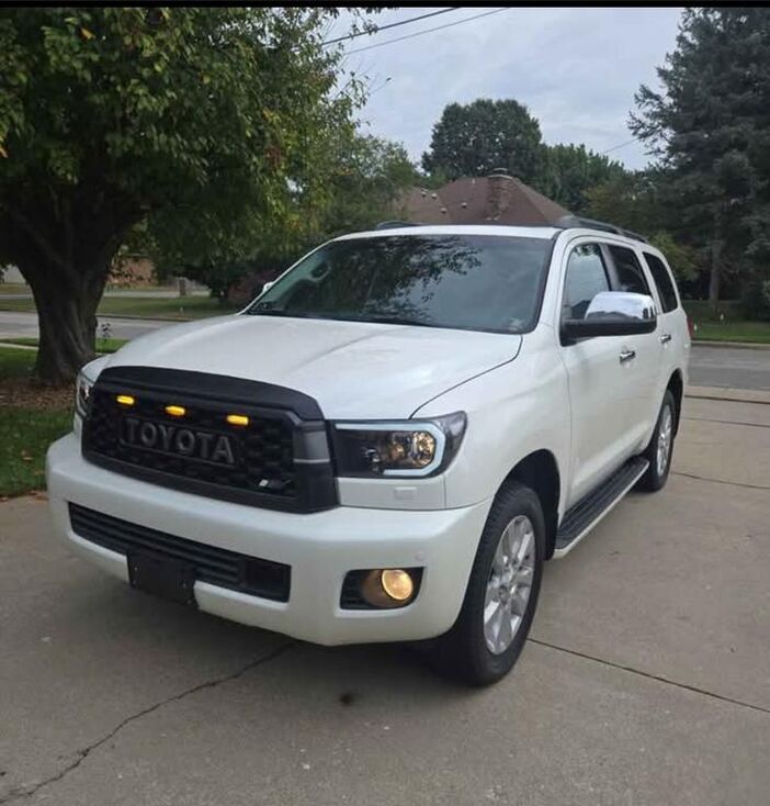 Toyota Sequoia