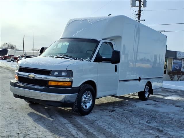 2019 CHEVROLET Express