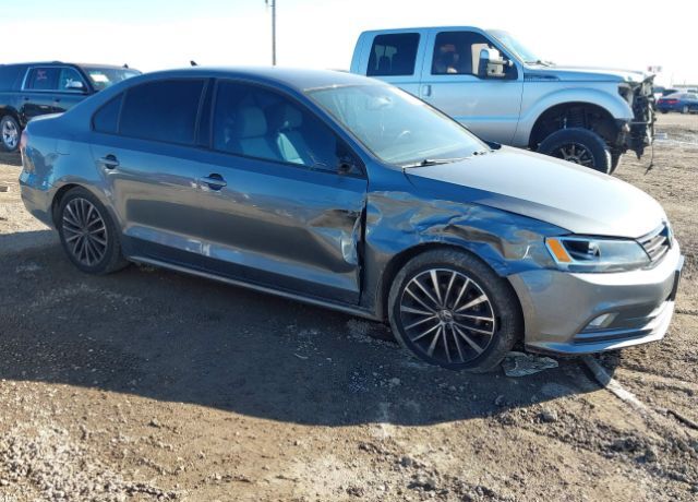 2016 VOLKSWAGEN Jetta
