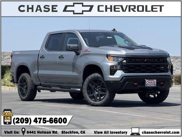 2025 CHEVROLET Silverado