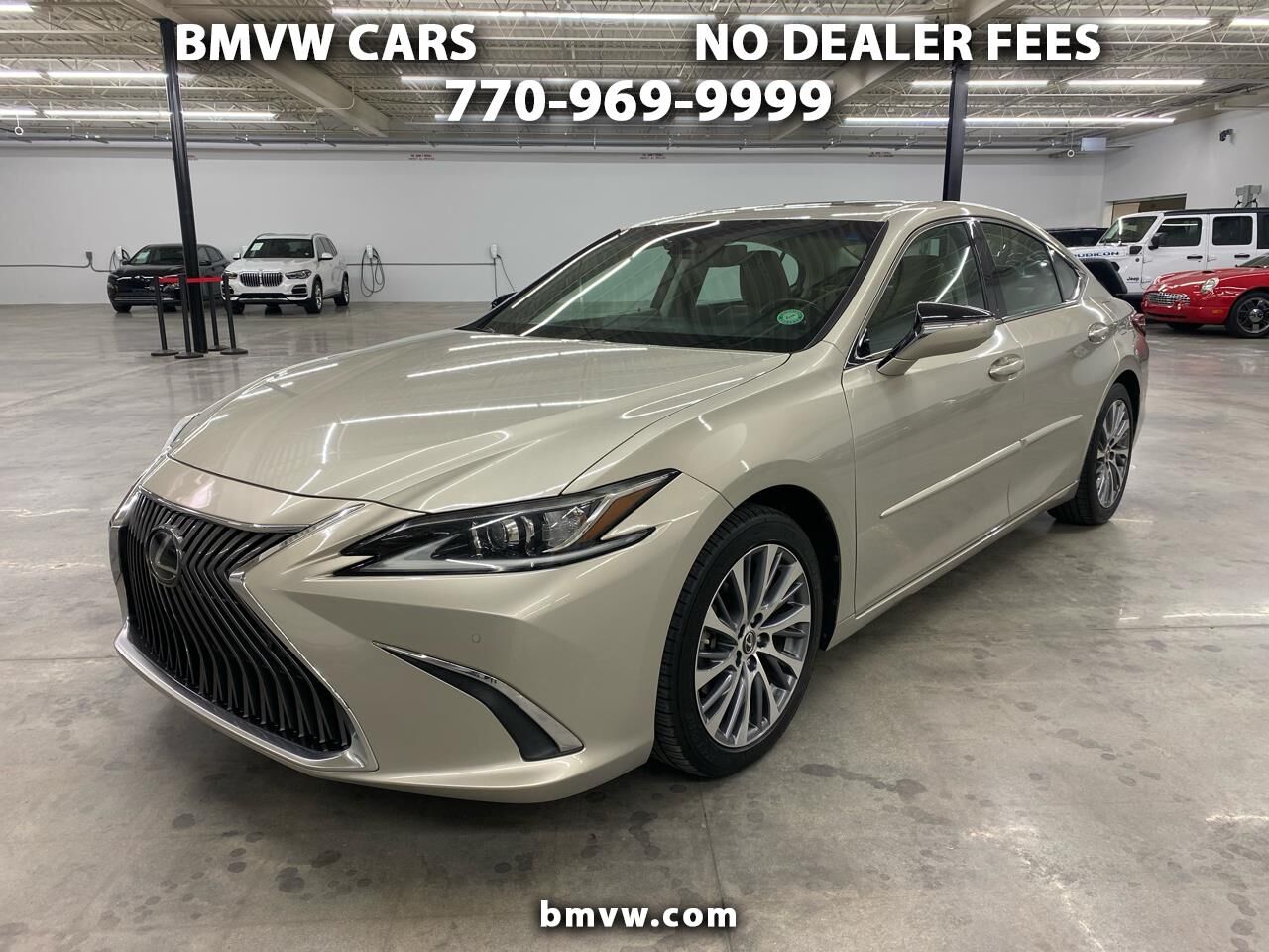 2019 LEXUS ES