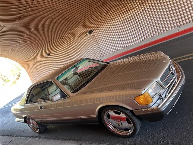 Mercedes-Benz 560