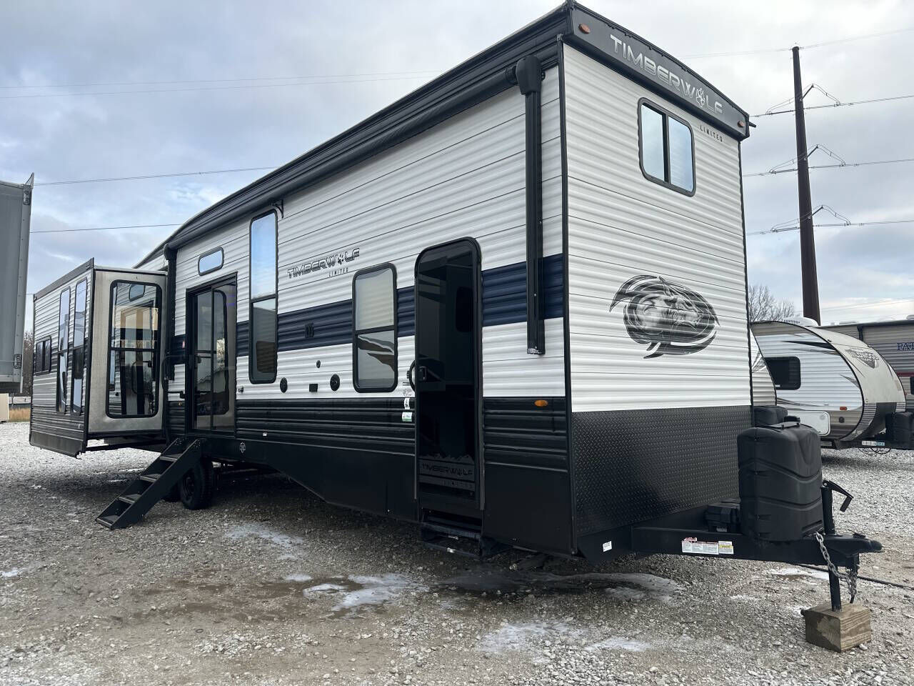 2023 FOREST RIVER Cherokee