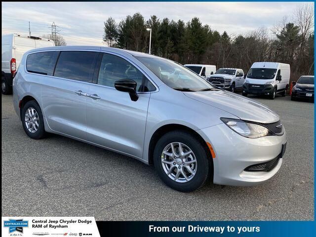 2026 CHRYSLER Voyager