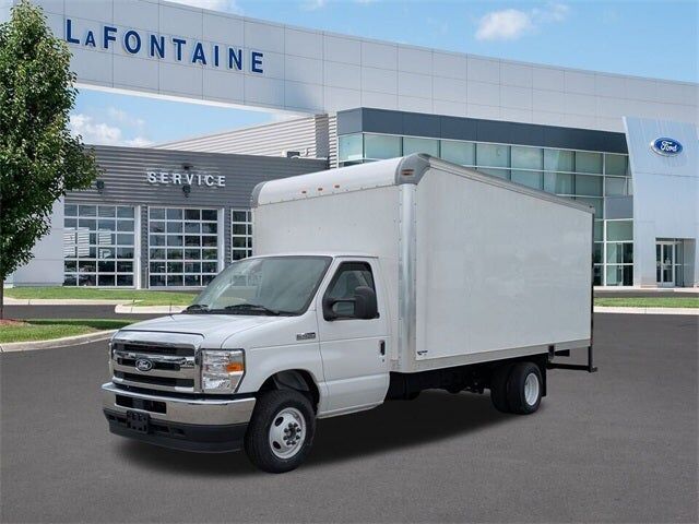 2026 FORD E-450