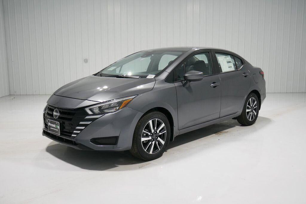 2025 NISSAN Versa