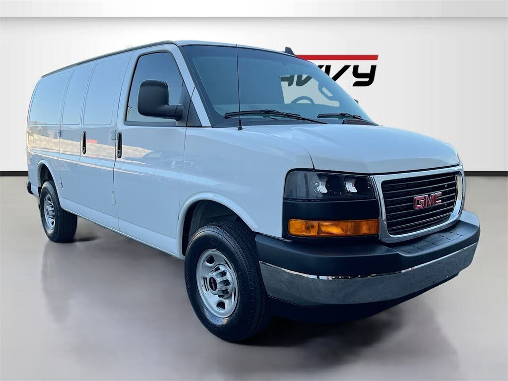 2024 GMC Savana
